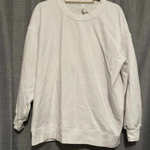 Lululemon perfectly oversized crew - Picture 2 of 4